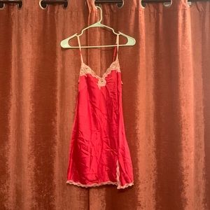 Pink silk medium VS pink nighty, no defects.